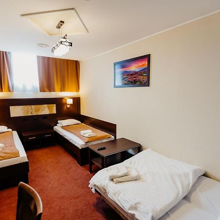 Hotel Korczowa Mlyny  Eksteriør bilde