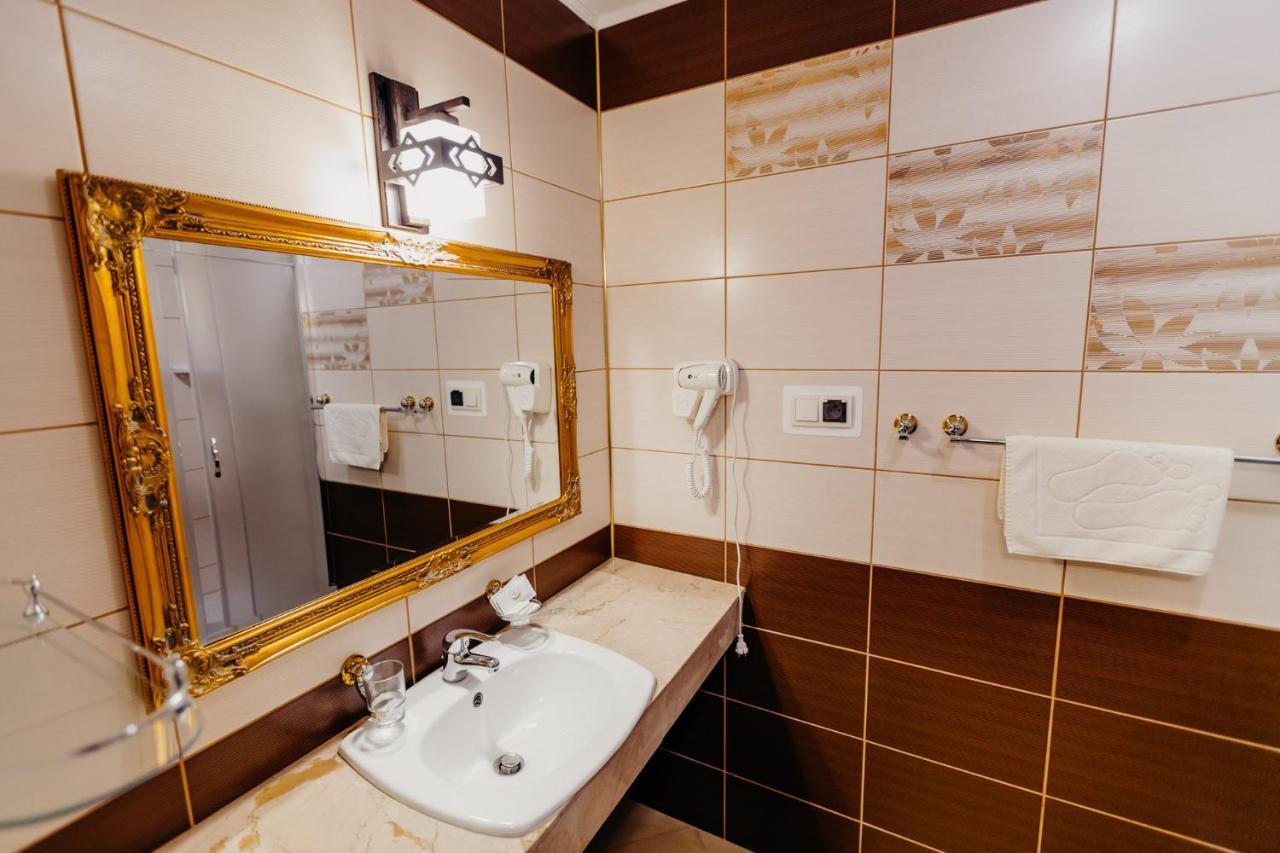 Hotel Korczowa Mlyny  Eksteriør bilde