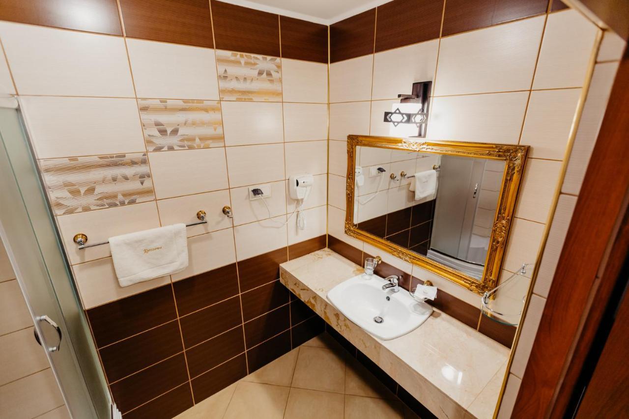 Hotel Korczowa Mlyny  Eksteriør bilde