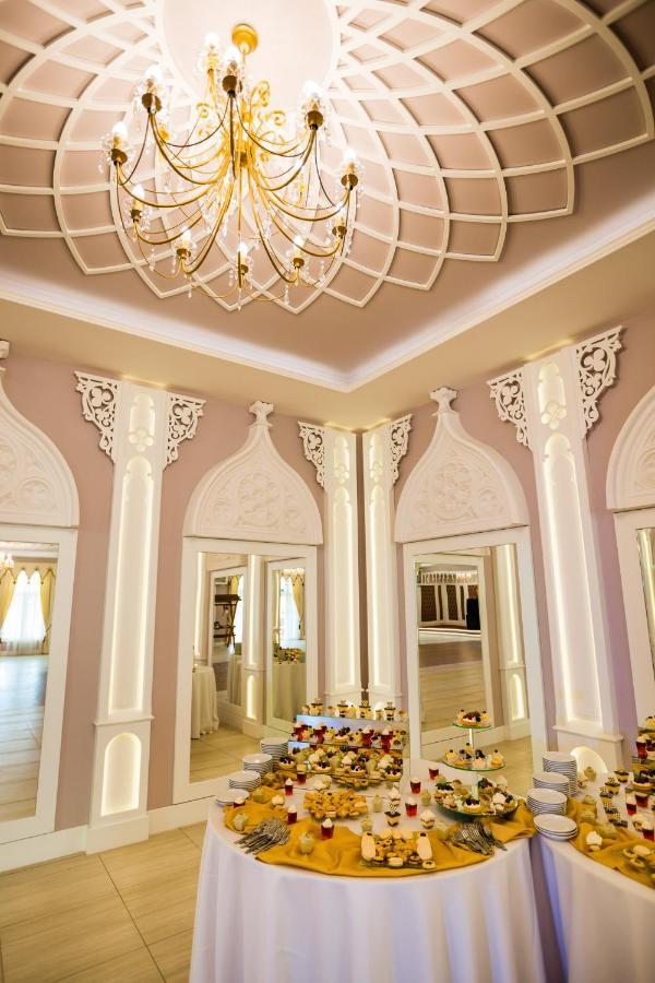 Hotel Korczowa Mlyny  Eksteriør bilde