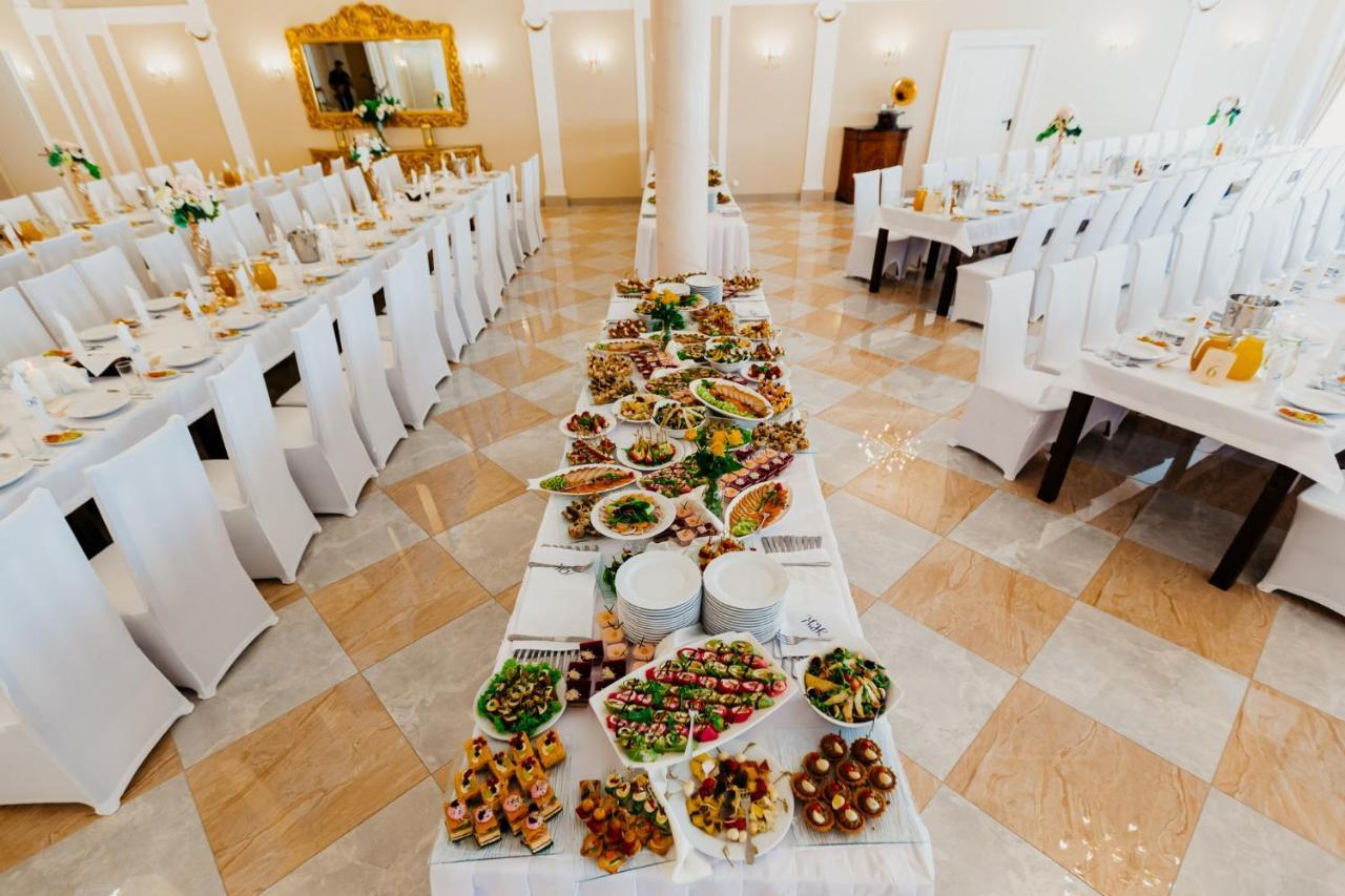 Hotel Korczowa Mlyny  Eksteriør bilde