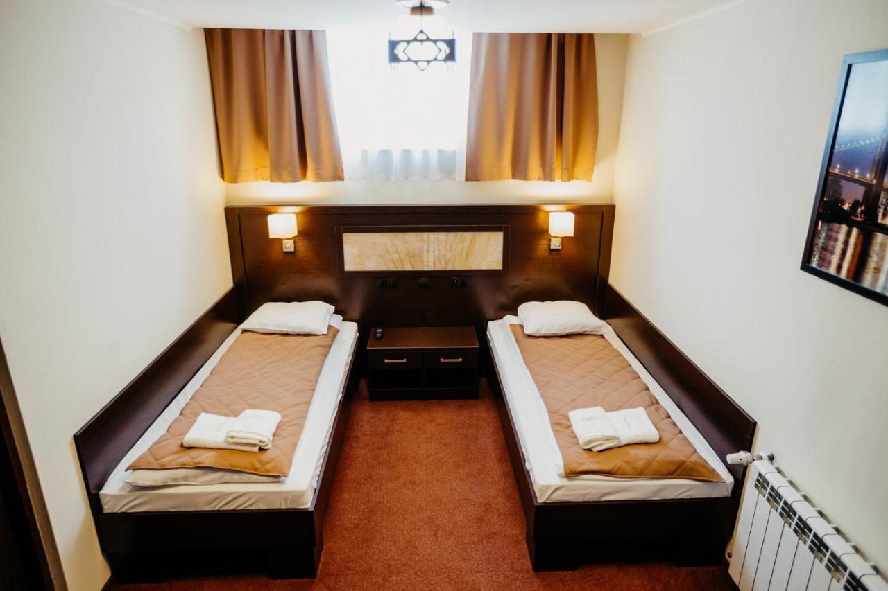 Hotel Korczowa Mlyny  Eksteriør bilde