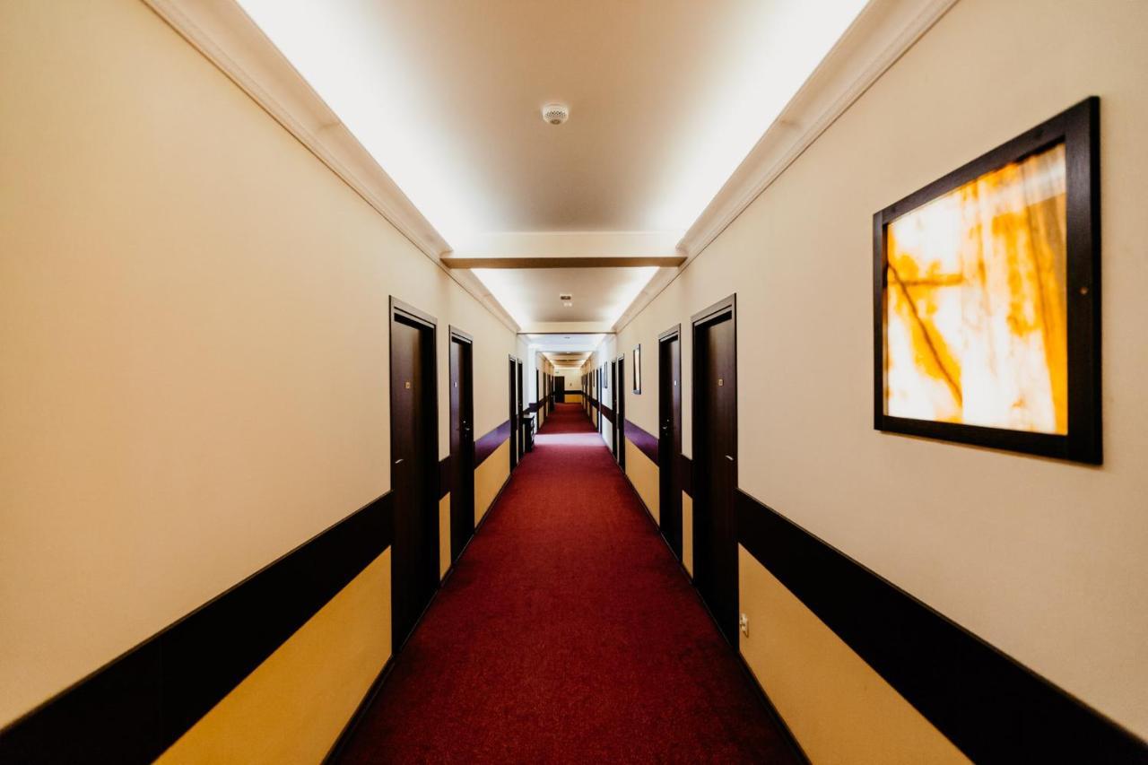 Hotel Korczowa Mlyny  Eksteriør bilde