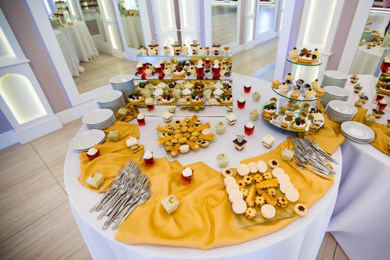 Hotel Korczowa Mlyny  Eksteriør bilde