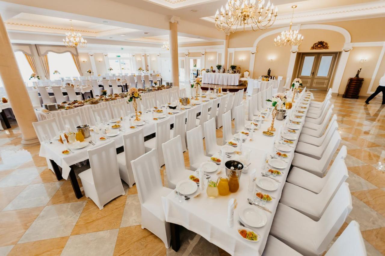 Hotel Korczowa Mlyny  Eksteriør bilde