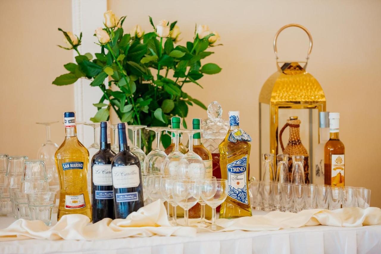 Hotel Korczowa Mlyny  Eksteriør bilde